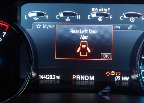 2020 Ford Expedition Xlt from USA, damaged, VIN 1FMJU1HT2LEA68381